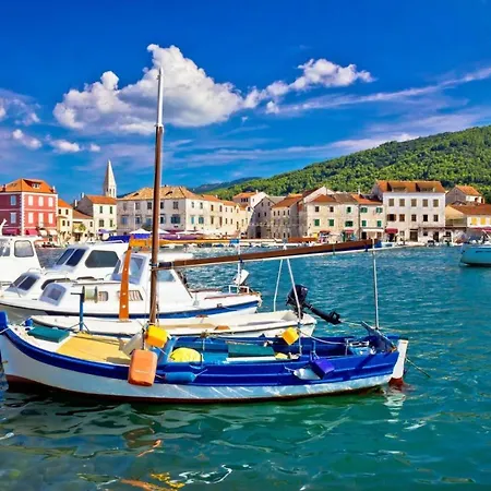 In Hvar With Terrace, Air Conditioning, Wifi, Washing Machine 5028-1