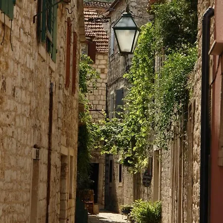 Appartement In Hvar With Terrace, Air Conditioning, Wifi, Washing Machine 5028-1